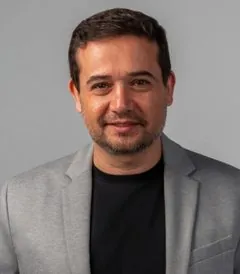 Luis Quinelli